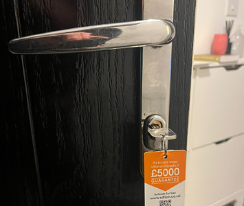 Composite door fitted with a new handle and high-security guaranteed lock